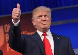 483208412-real-estate-tycoon-donald-trump-flashes-the-thumbs-up.jpg.CROP_.promo-xlarge2.jpg
