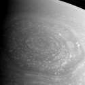 Saturn_north_polar_hexagon_2012-11-27.jpg