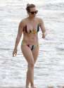 Hilary Duff Bikini Maui February 4006.jpg