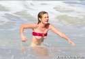 Kirsten Dunst Beach Boobs.jpg