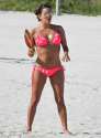 Eva_Longoria_spotted_in_a_pink_Bikini_on_a_Beach_in_Miami_06.jpg