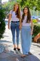 sophie-turner-and-hailee-steinfeld-out-and-about-in-malibu_1.jpg