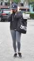 chloe_moretz_arriving_to_and_leaving_the_gym_6.jpg