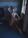 Emilia_Clarke-Vogue-Australia-May-2016-005.jpg