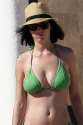 katy-perry-bikini-pictures-in-mexico-09.jpg
