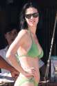 katy-perry-bikini-pictures-in-mexico-10.jpg