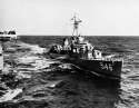 USS_Brown_(DD-546)_being_refueled_in_1958.jpg