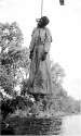 220px-lynching-of-woman-1911.jpg