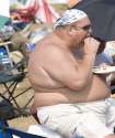 fat-shirtless-guy-eating-cheeseburger-2_kiq3d_17340.jpg