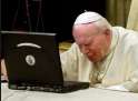 papież-z-laptopem1.jpg