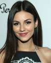 victoria-justice-three-outfits-naomi-ely.jpg