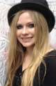 Avril_Lavigne,_Today_Show,_2013.jpg