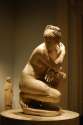Marble_statue_of_Aphrodite_at_her_bath.jpg