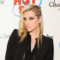 kesha-cornrow-braids-hairstyle-w724.jpg