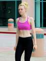 Elle-Fanning--Hot-in-a-Yoga-Pants-at-a-Gym-in-Studio-City-01.jpg