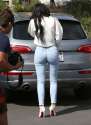 kylie-jenner-in-tight-jeans-and-high-heels-out-in-agoura-hills_2.jpg