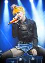 hayley-williams-best-outfits-2013--large-msg-138775678001.jpg