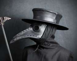 Plague_doctor_hat_by_tombanwell-d6bzaad.jpg