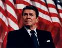 President_Reagan_speaking_in_Minneapolis_1982.jpg