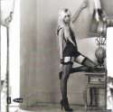 The-Pretty-Reckless-Light-Me-Up-Booklet-Scans-the-pretty-reckless-15139825-400-398.jpg