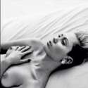 Miley-Cyrus-Topless-Instagram-Photo-1.png