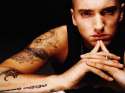 Eminem-eminem-227171_1024_768[1].jpg