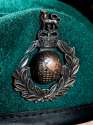 Description Royal Marine Beret Badge MOD 45151656.jpg