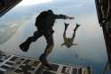 720th_Special_Tactics_Group_airmen_jump_20071003-1.jpg