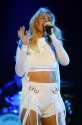 ellie-goulding-performs-at-2016-coachella-valley-music-and-arts-festival-in-indio-04-15-2016_13.jpg