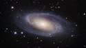 space-screensaver-spiral-galaxy-m81-crab-nebula.jpg