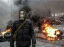 ukraine-protest-gas-mask-AFP-640x480.jpg