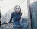 Avril-Lavigne-2002-emmett-15443255-1500-1209.jpg