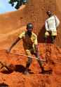 2CF963BA00000578-3256249-Slave_labour_An_11_year_old_boy_working_at_a_diamond_mine_in_the-a-109_1443708626800.jpg