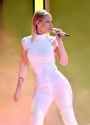 iggy-azalea-performs-at-at-2015-people-s-choice-awards-in-los-angeles_1.jpg