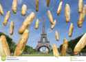 baguettes-franaises-volant-aux-frances-de-paris-de-tour-eiffel-43602819.jpg