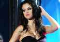 Selena-Gomez-in-hot-purple-dress-hd-wallpapers.jpg