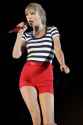 Taylor-Swift---Performance-in-Vancouver--38-720x1078.jpg