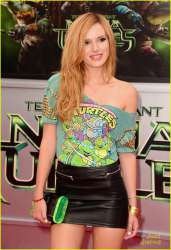 bella-thorne-ninja-turtles-premiere-08.jpg