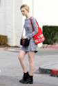 elle-fanning-out-and-about-in-beverly-hills-01-16-2016_3.jpg