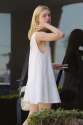 elle-fanning-out-and-about-in-hollywood-10-08-2015_2.jpg