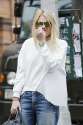 Dakota-Fanning -Out-and-about-in-SoHo--02.jpg