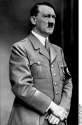 Bundesarchiv_Bild_183-S33882,_Adolf_Hitler.jpg