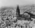 Cologne_Cathedral_bombed_city.jpg