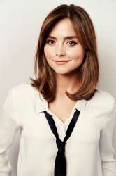 jenna-louise-coleman-doctor-who-season-8-and-christmas-special-promos_7.jpg