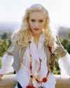 Gwen Stefani by Robert Erdmann HQ 4.jpg