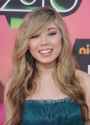 Jennette_McCurdy_at_the_Kids'_Choice_Awards.jpg