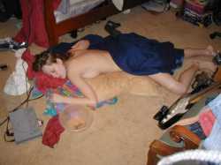 6e35fe_drunk-naked-passed_out_drunk_girls_1019.jpg