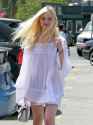 d459d92b4c27bcfc885696a48b4a2e84--dakota-fanning-elle-fanning.jpg