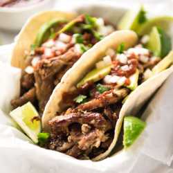 Pulled-Pork-Tacos_4_SQ-680x680.jpg